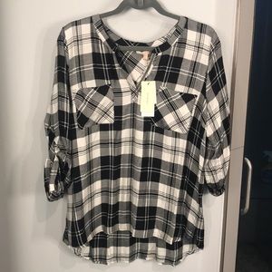 Brand new with tags Skies are Blue top